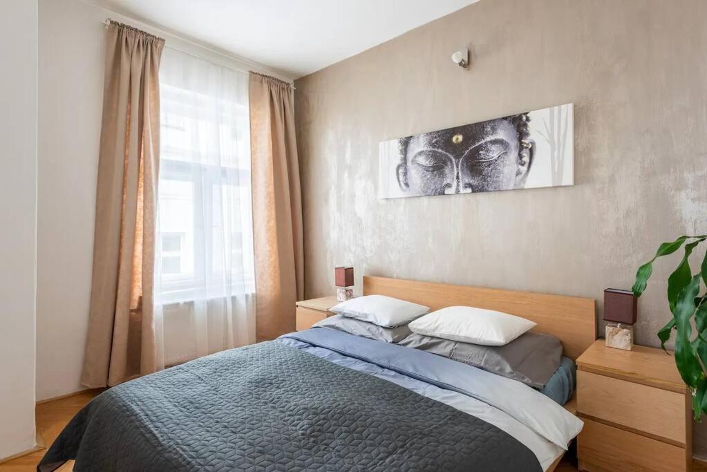 2 Bedrooms Apt Near Wenceslas Sq Praag Buitenkant foto