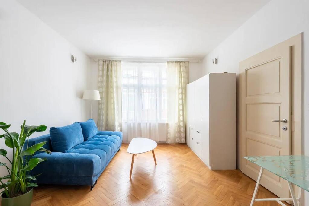 2 Bedrooms Apt Near Wenceslas Sq Praag Buitenkant foto